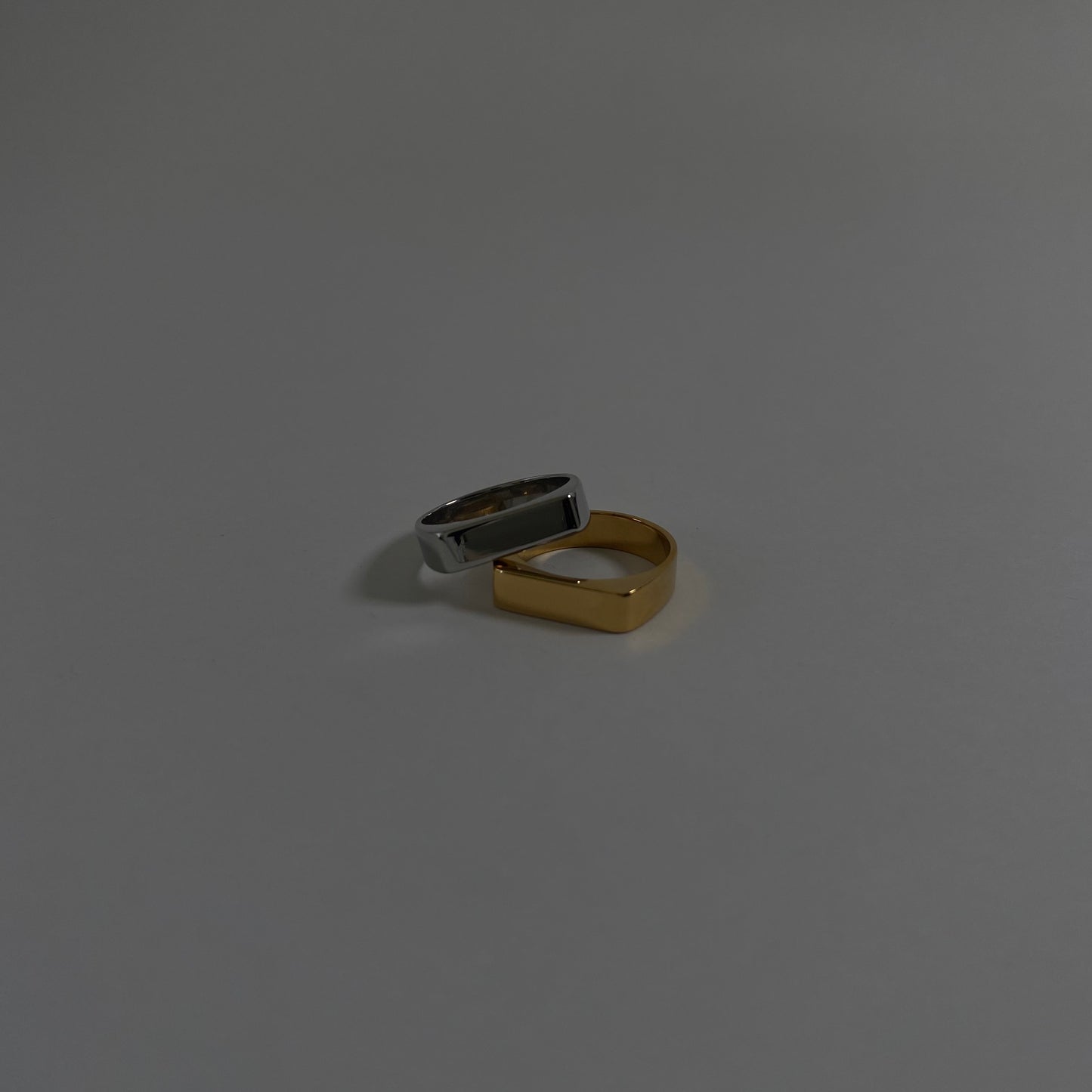 FLAT SURFACE RING